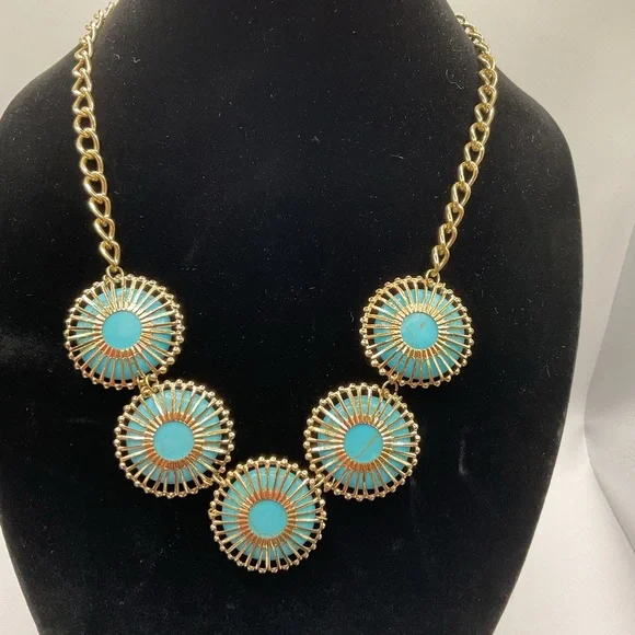 Gold and Turquoise Necklace and Ring Set - Picture 9 of 9